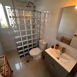 펜션 With Private Pool, Only 7 Min To The
