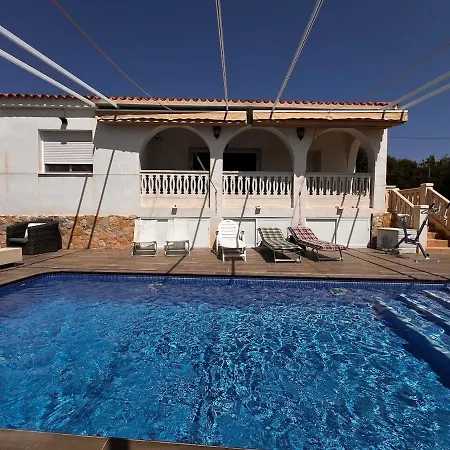 With Private Pool, Only 7 Min To The 펜션